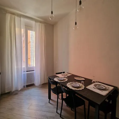 Casa A Mare In Pieno Centro Con Parcheggio Privato Incluso E Vicinissimo Al Mare *