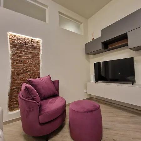 Casa A Mare In Pieno Centro Con Parcheggio Privato Incluso E Vicinissimo Al Mare Chiavari
